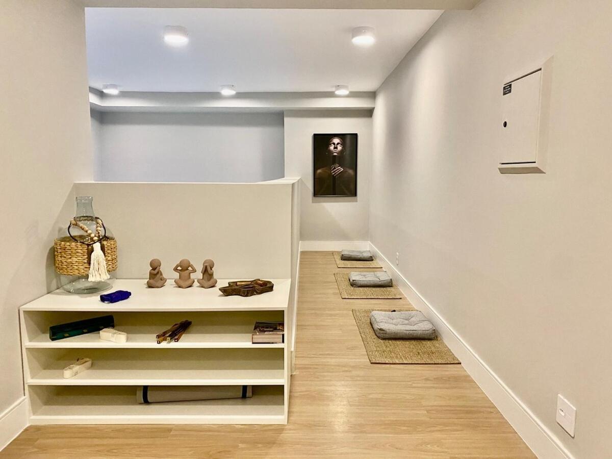 V106 - Luxo Pertinho Do Metro, Academia E Ar Cond. Apartamento São Paulo